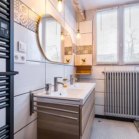 Maison De Charme Avec Jardin, Velos Et Jeux Pour Enfants A - Fr-1-306-838 Bouvron