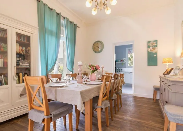 Maison De Charme Avec Jardin, Velos Et Jeux Pour Enfants A - Fr-1-306-838 Bouvron